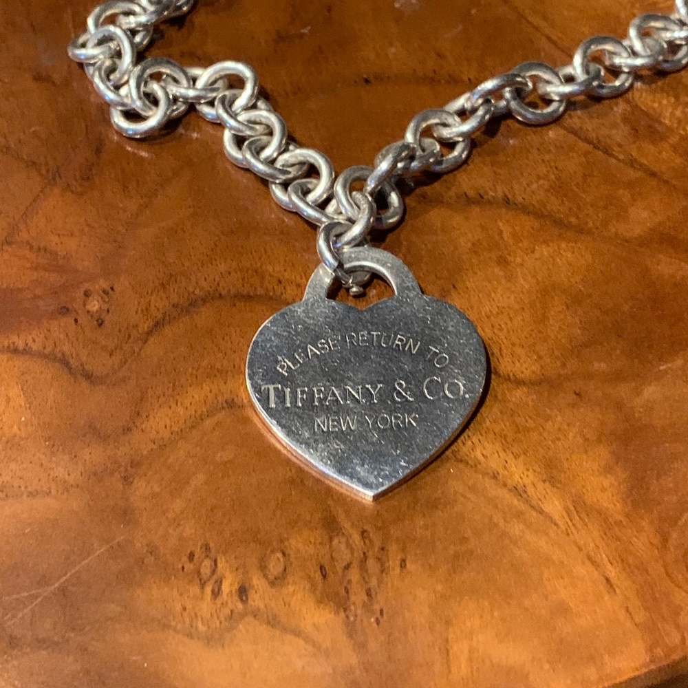Tiffany Return to Tiffany Necklace - Picture 2 of 8